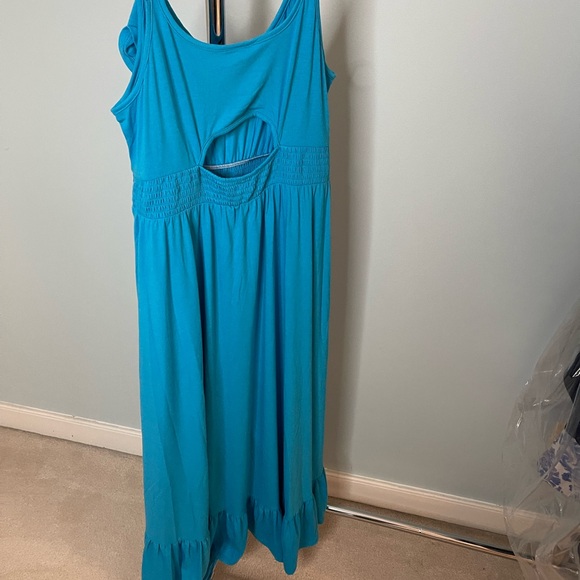 Torrid size 1 turquoise maxi dress - Picture 4 of 5